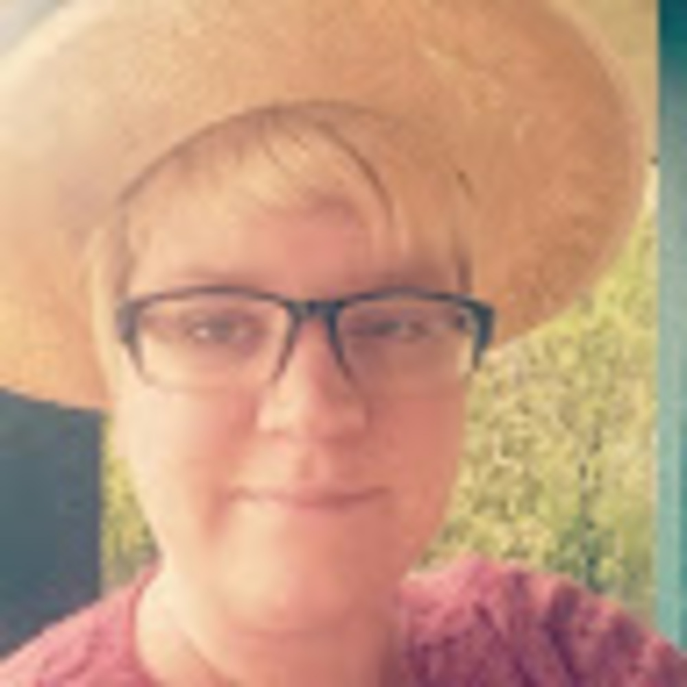 Meet your Posher, Cathie